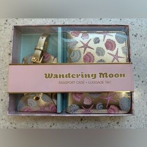 New In Package Wandering Moon Gold Seashell Passport Case & Luggage Tag Set